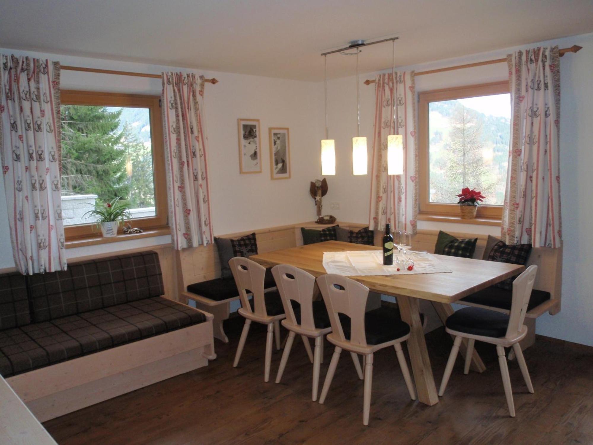Landhaus Alpenjaeger Hainzenberg Pokoj fotografie