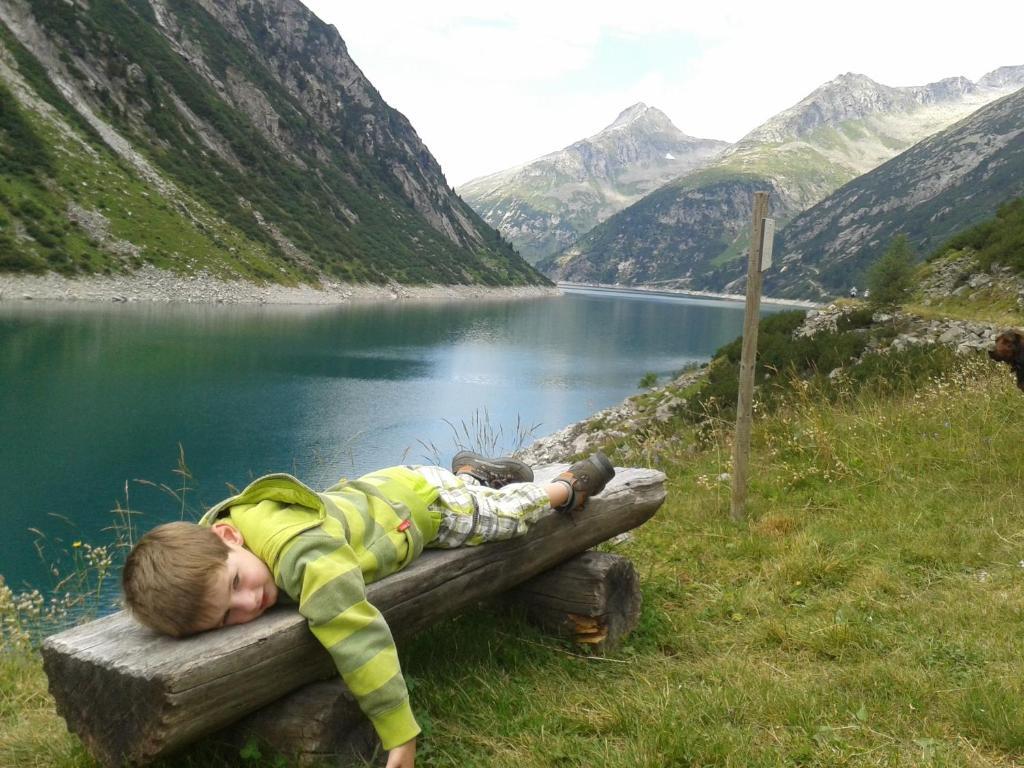 Landhaus Alpenjaeger Hainzenberg Exteriér fotografie